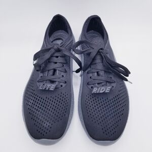 Crocs Literide 360 Pacer Women's size 10 Black Gray Casual Shoes 206705